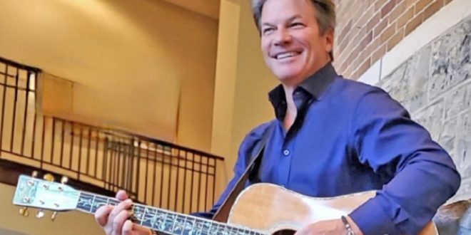 Greg Rowles, veteran performer and South Carolina Entertainment & Music Hall of Fame inductee, is returning to the big stage in Spring 2024.