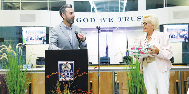 City honors Mayor  Hatley with Gavel Gala